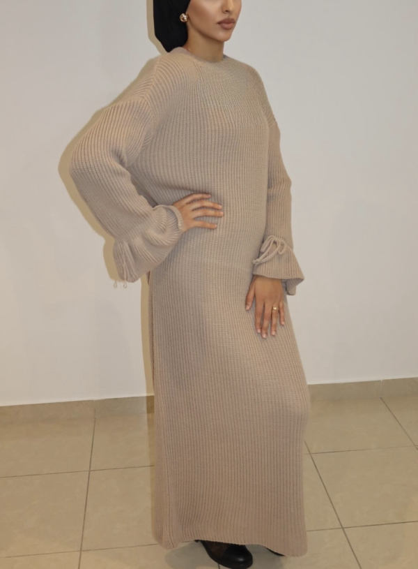 Robe PAPAYE Maxi en maille - Nœuds sur les manches – Image 4